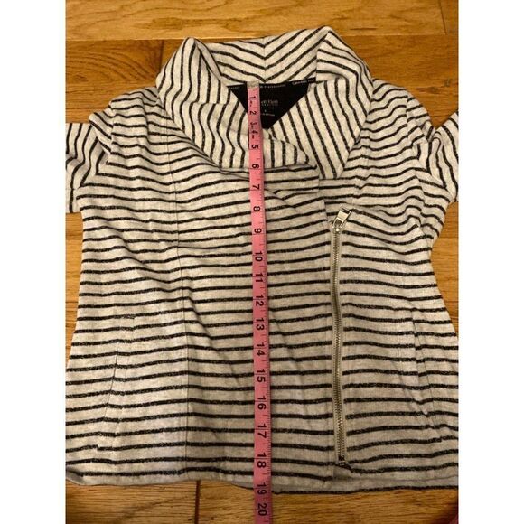 Calvin Klein Performance, women's black striped asymmetrical zipped jacket sz sm - Picture 8 of 9